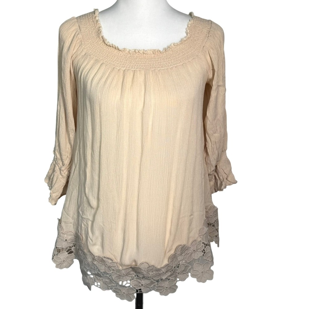 ALTAR'D STATE Women's‎ Medium Beige Cream Boho Peasant Top Lace Trim 3/4 Sleeve
